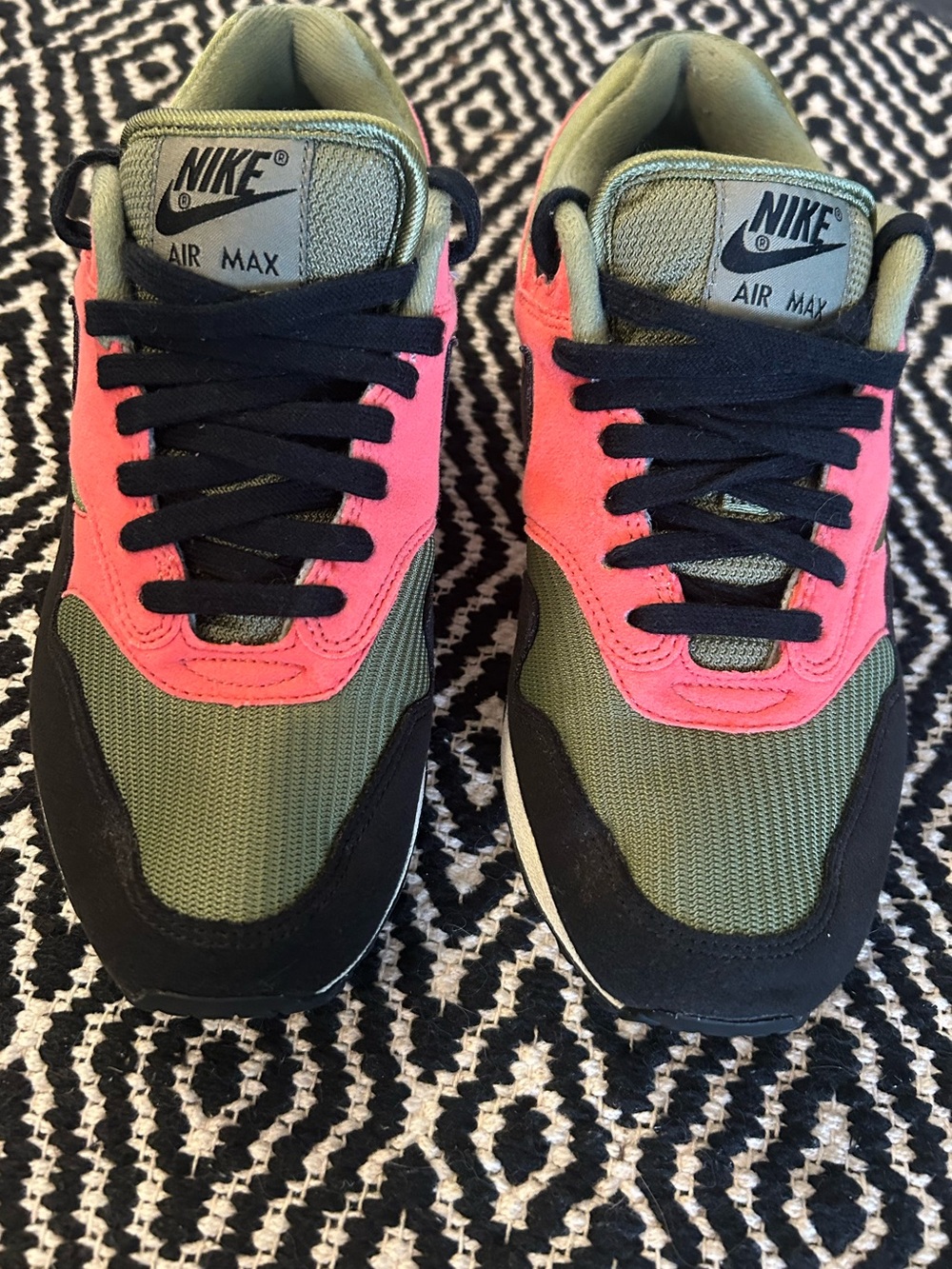 Nike Air Max Custom Sneakers - Olive Green & Coral Women’s US 7.5